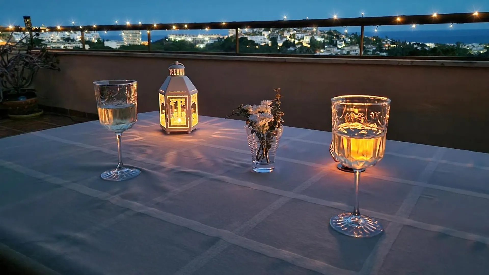 베날마데나코스타 Penthouse Benalvistas Torregolf Seaview 아파트 0*,  스페인